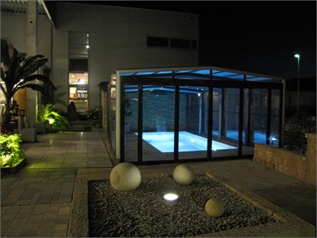 Swimspa im Garten