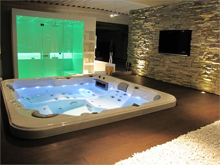 Whirlpool indoor