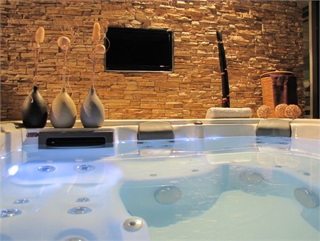 Whirlpool indoor