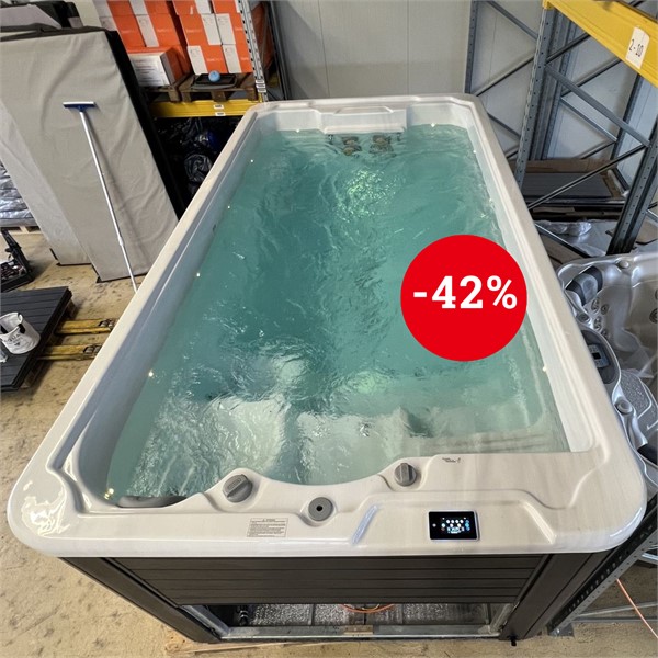 Swim Spa 42 Pro refurbished